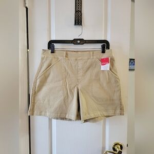 NWT SPANX Super Smooth Stretch Twill 6" Pull-On Shorts Almond Khaki Size Large